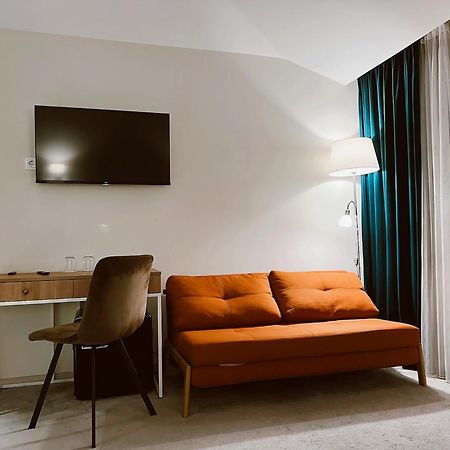 Epigraph Design Kosher Hotel Tbilisi Exterior photo