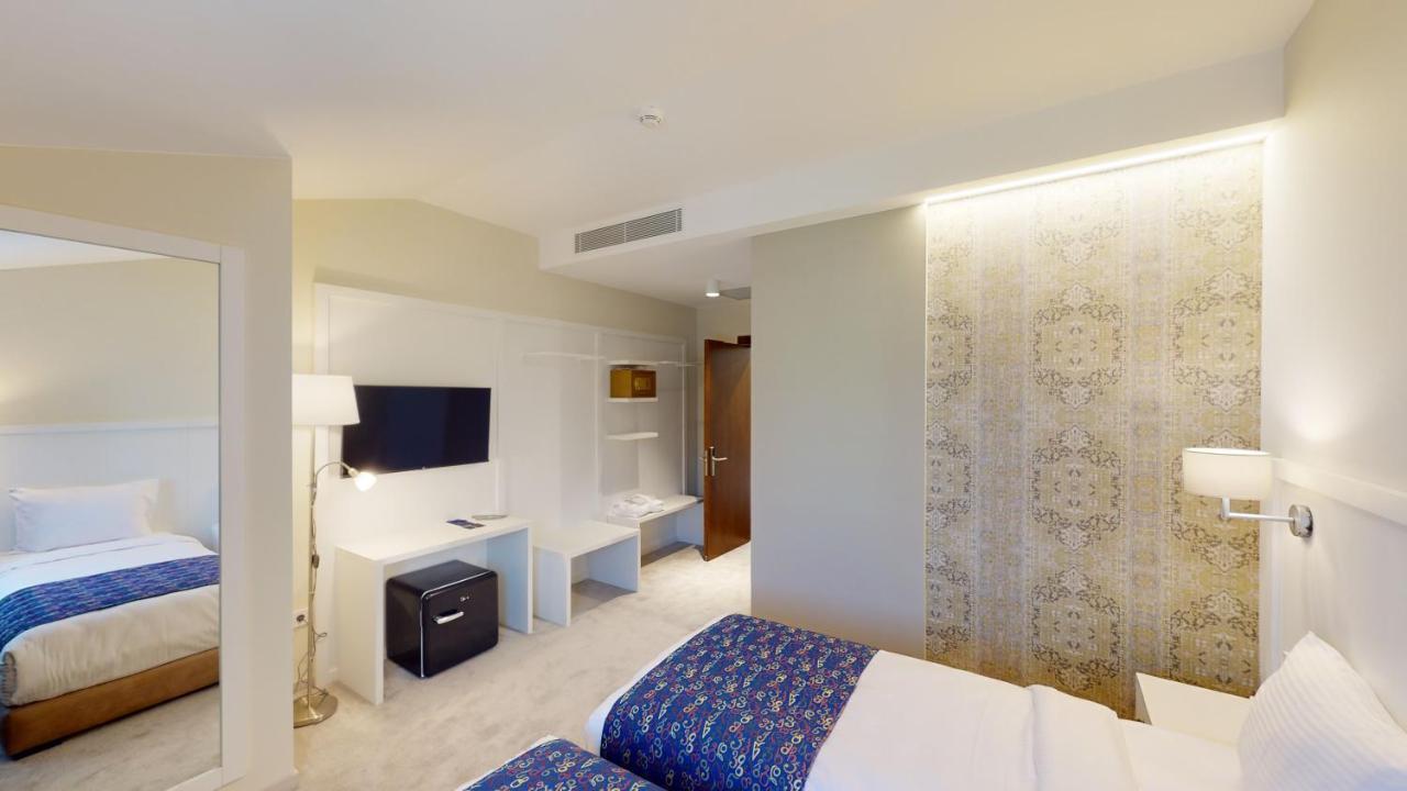 Epigraph Design Kosher Hotel Tbilisi Exterior photo